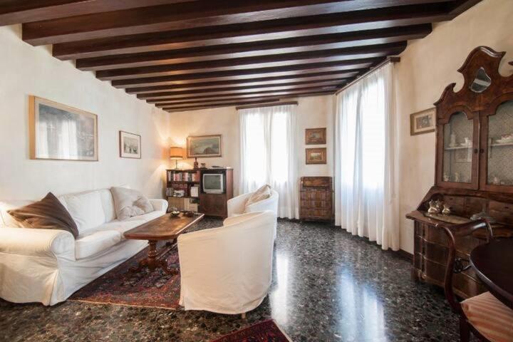 Ca' Vecchio Pozzo Apartamento *
